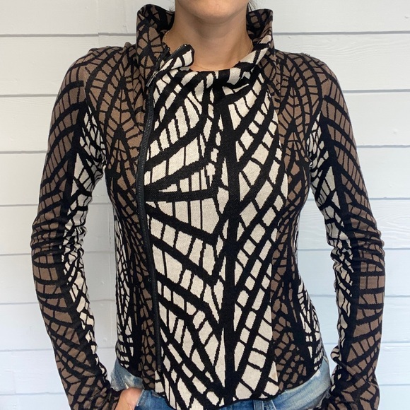 BCBGMaxAzria Eva bomber style jacket - Picture 13 of 13